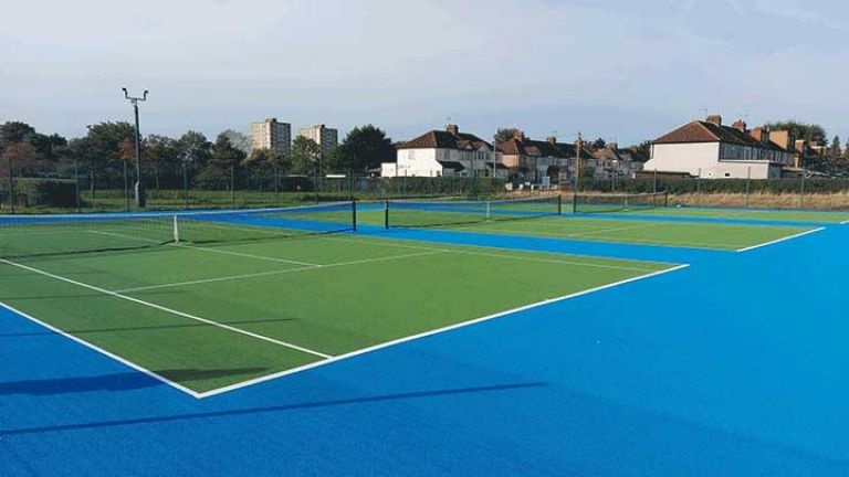 Albany Park tennis court