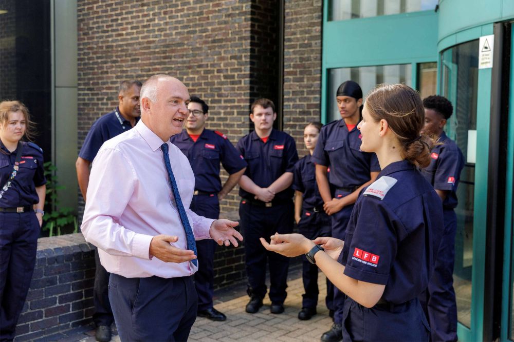 Cllr Thorp talking to a cadet